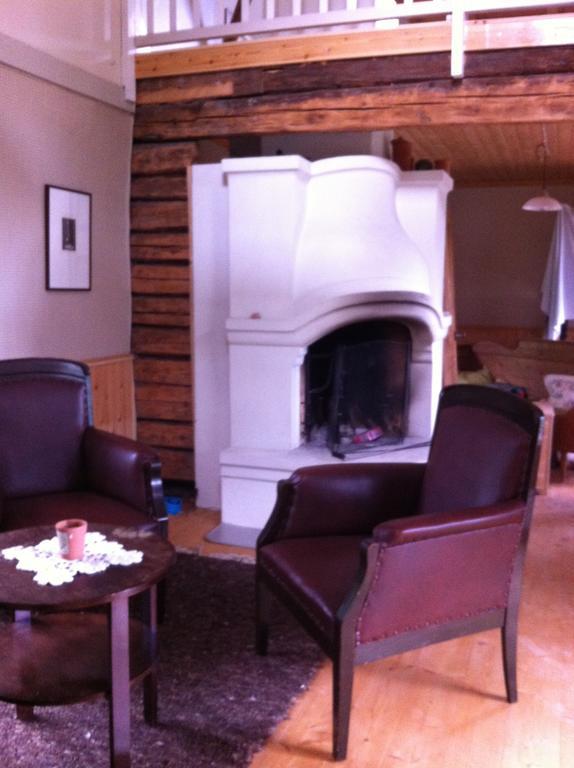 Brinkin Wanha Pappila Hotell Karleby Rum bild
