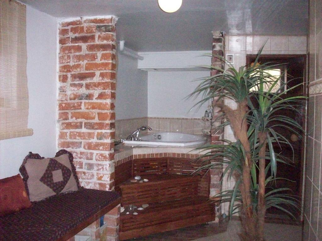 Brinkin Wanha Pappila Hotell Karleby Rum bild